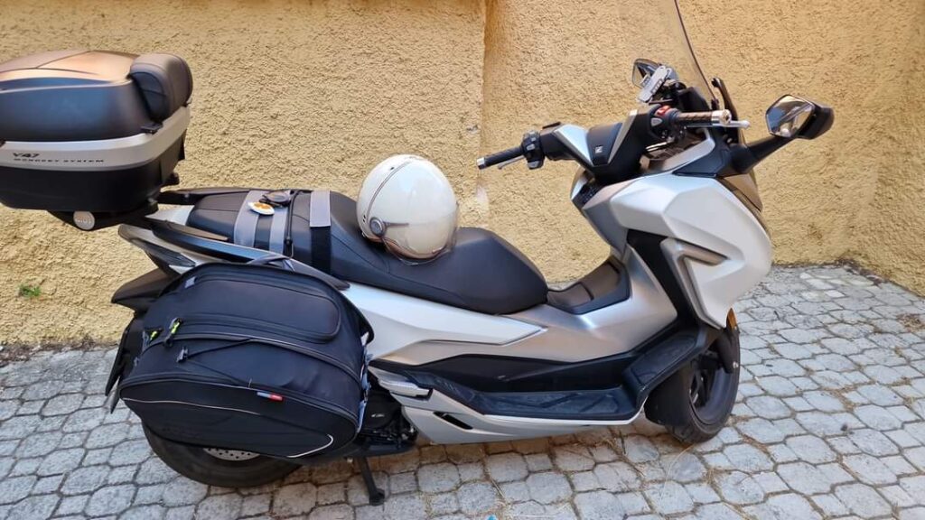side panniers for honda adv350 scooters