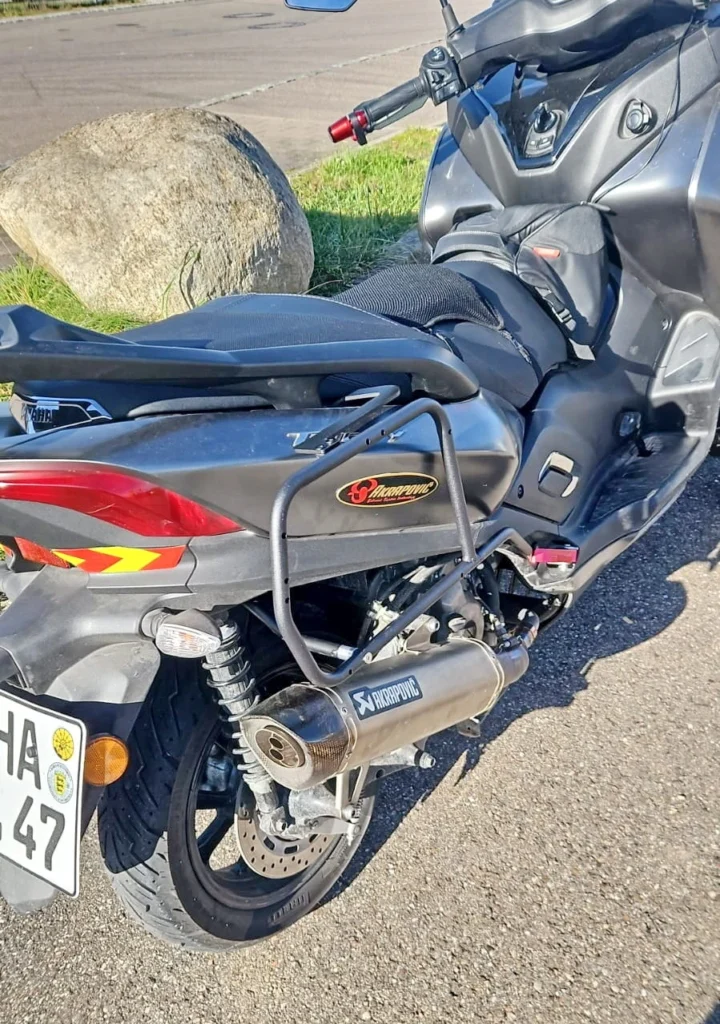 side panniers for yamaha tricity