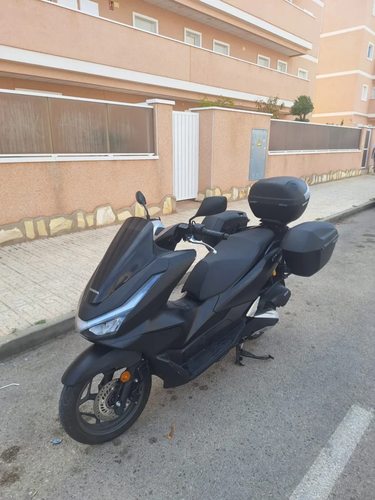 Side pannier racks for honda pcx